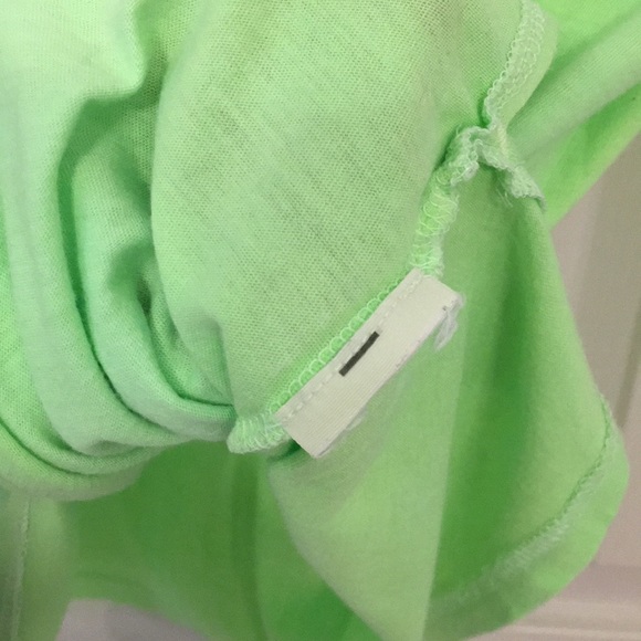Hollister Fluorescent Green Tee - Picture 6 of 8